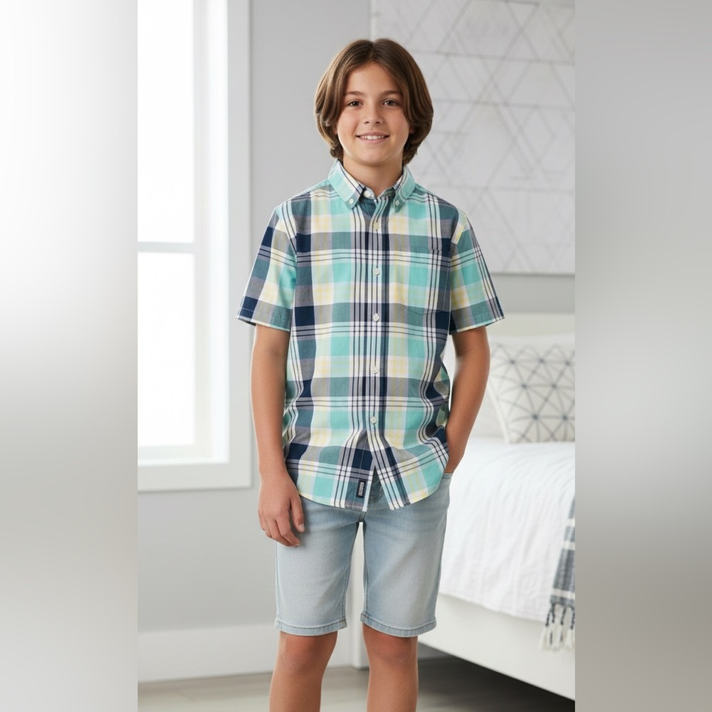 Urban Pipeline Plaid Short Sleeve Button Down Striped Shirt - Boy's XL